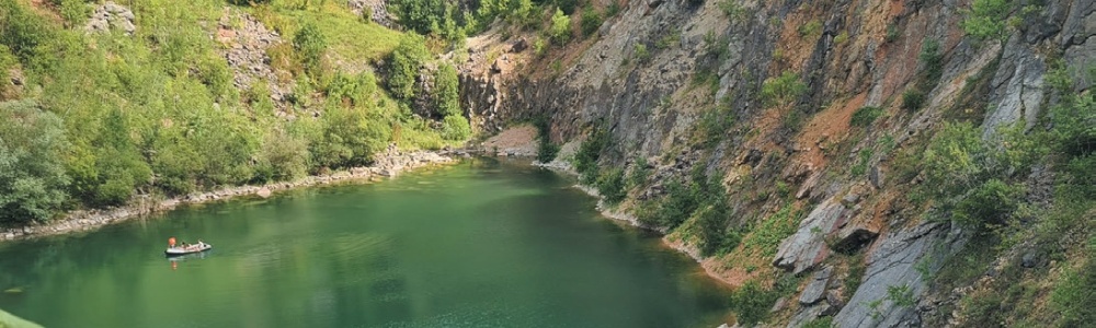 Beňatinské jazero