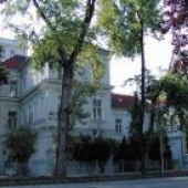 SLOVENSKÁ ÚSTREDNÁ HVEZDÁREŇ HURBANOVO: Geofyzikálny ústav SAV