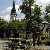 MESTO SPIŠSKÁ NOVÁ VES: Najvyššia veža Slovenska poskytuje návštevníkom nádherný výhľad – Rímskokatolícky farský kostol Nanebovzatia Panny Márie