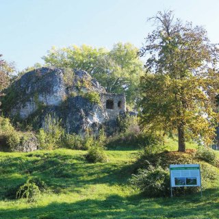 MESTO TORNAĽA: Vápencová skala v Zoltánke
