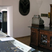 NÁRODNÁ BANKA SLOVENSKA - MÚZEUM MINCÍ A MEDAILÍ KREMNICA: Z expozície Líce a rub peňazí