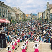 MESTO KOŠICE: -