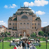 MESTO KOŠICE: Parčík s divadlom