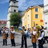 MESTO PRIEVIDZA: Farský Kostol sv. Bartolojema zdroj: Archív mesta Prievidza